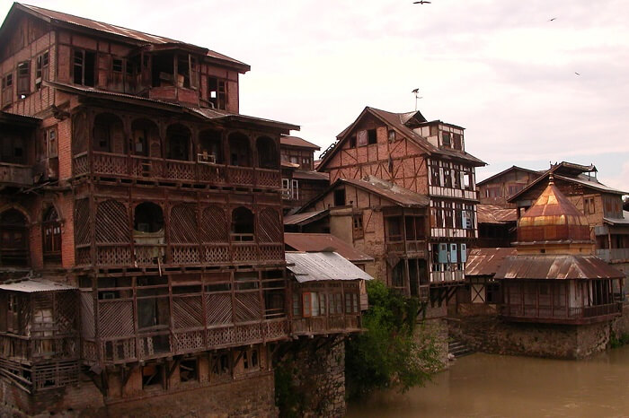 Old Srinagar Heritage Walk - Countryside Kashmir